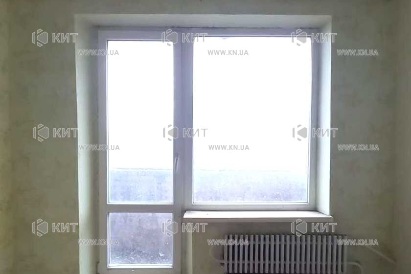 Продаж квартири Харків, ХТЗ, Рогань, 33м²