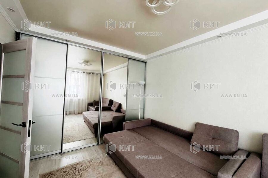 Продажа квартиры Харьков, ХТЗ, Рогань, 35м²