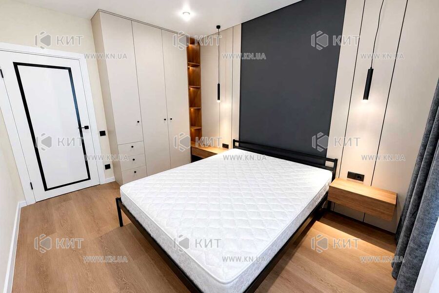 Продаж квартири Харків, ХТЗ, Рогань, 56.5м²