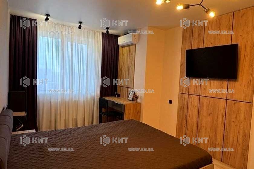 Продаж квартири Харків, ХТЗ, Рогань, 40м²