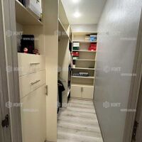 Продаж квартири Харків, ХТЗ, Рогань, 40м²