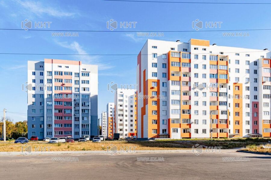 Продаж квартири Харків, ХТЗ, Рогань, 40м²
