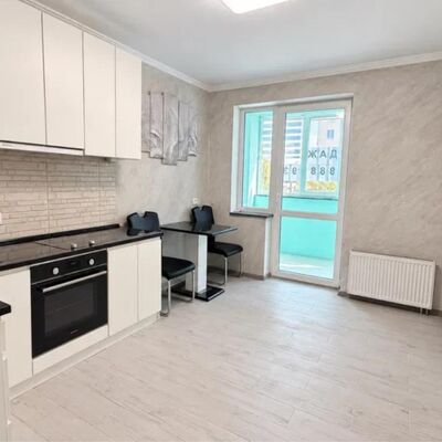 Продажа 	 Харків, Миру 2 Героїв Харкова (Московський) пр.   268А