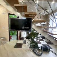 Продаж квартири Харків, Наукова, 120м²