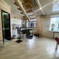 Продаж квартири Харків, Наукова, 120м²