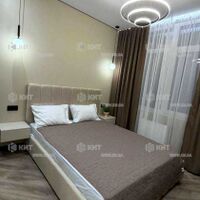 Продаж квартири Харків, ХТЗ, Рогань, 45м²