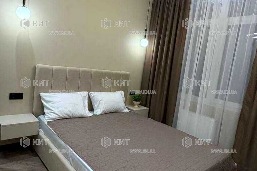 Продаж квартири Харків, ХТЗ, Рогань, 45м²