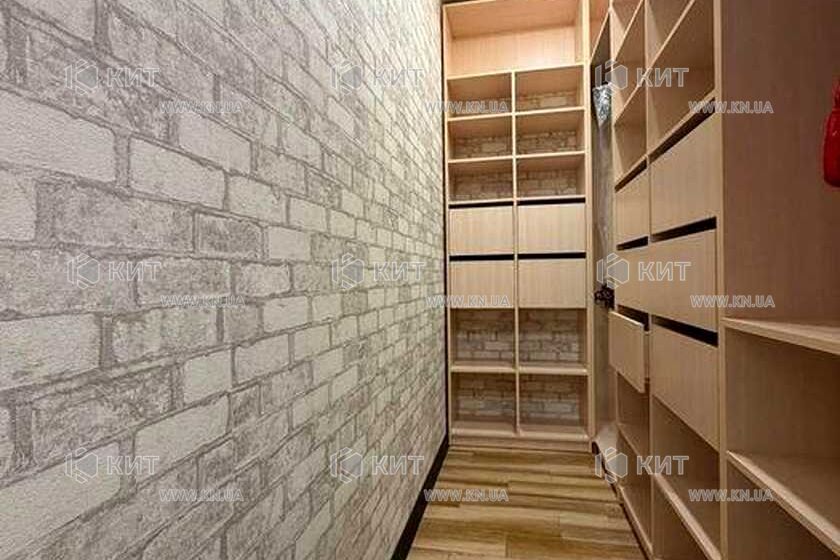 Продаж квартири Харків, ХТЗ, Рогань, 40м²