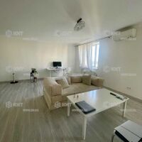 Продаж квартири Харків, Клочківська, 135.4м²