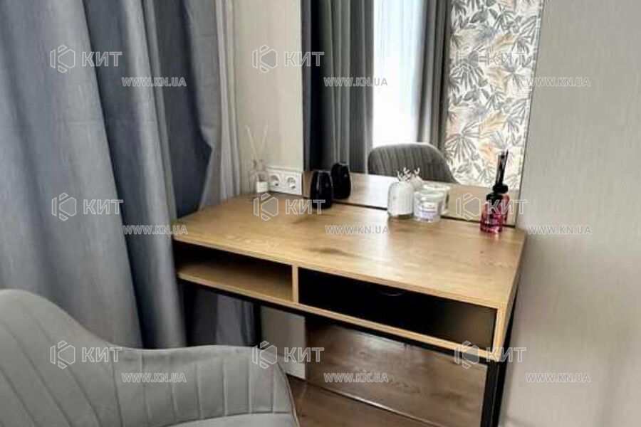 Продажа квартиры Харьков, ХТЗ, Рогань, 68м²