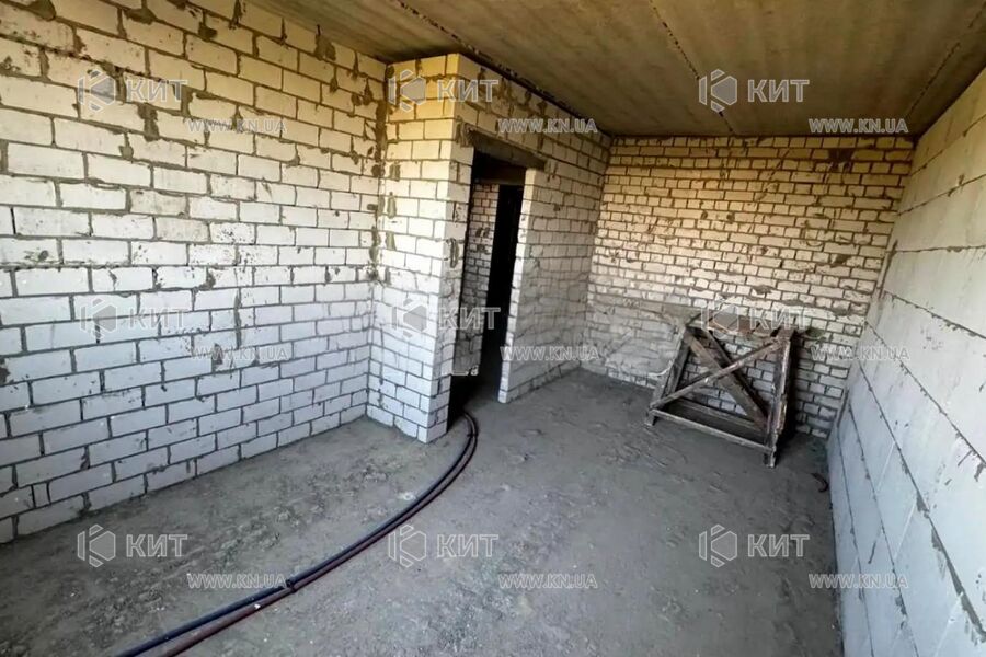 Продаж квартири Харків, ХТЗ, Рогань, 37.1м²