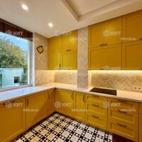 Продажа квартиры Харьков, Научная, 100м²