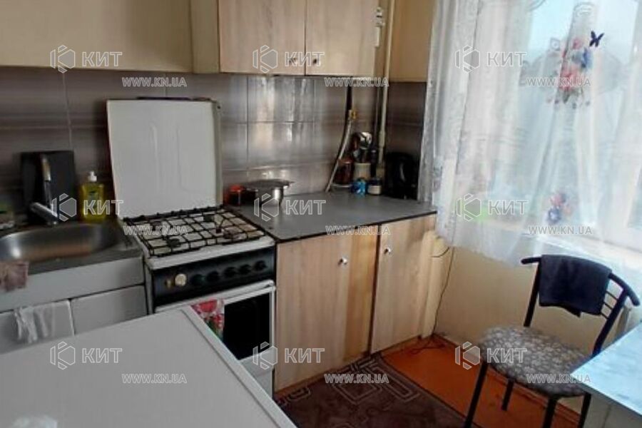 Продаж квартири Харків, ХТЗ, Рогань, 41м²