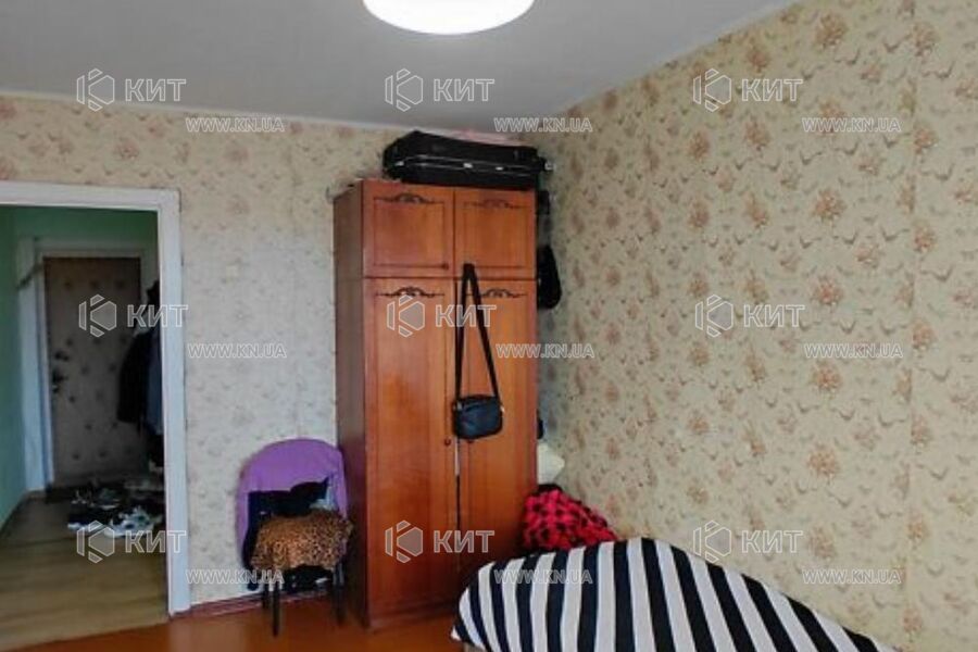 Продаж квартири Харків, ХТЗ, Рогань, 41м²