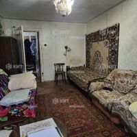 Продаж квартири Харків, ХТЗ, Рогань, 40.3м²