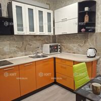 Продаж квартири Харків, ХТЗ, Рогань, 40м²