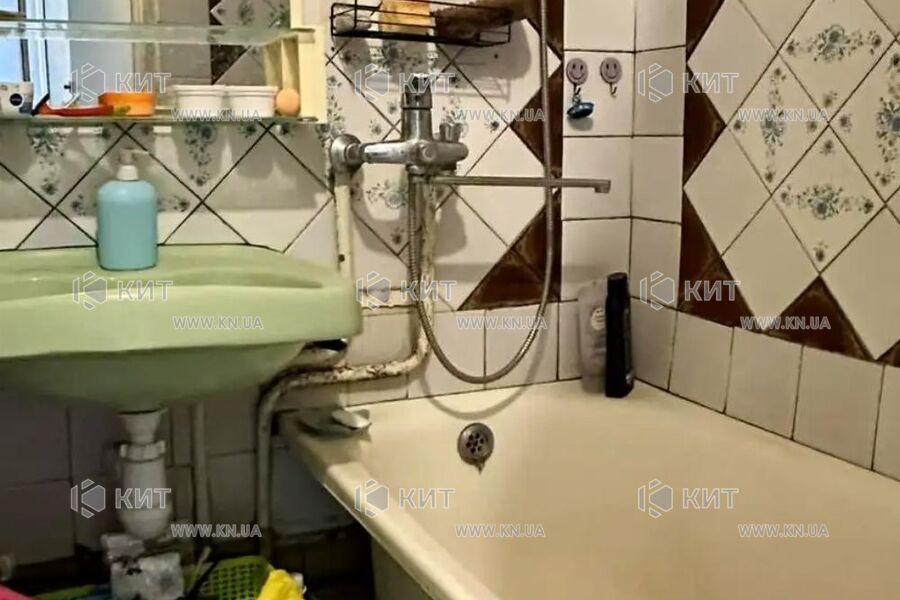 Продаж квартири Харків, ХТЗ, Рогань, 66м²