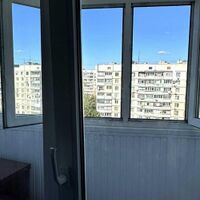 Продаж квартири Харків, ХТЗ, Рогань, 66м²