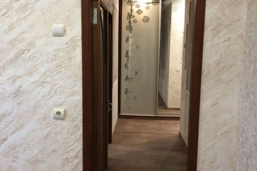 Продажа квартиры Харьков, Площадь Героев Небесной Сотни, 53м²