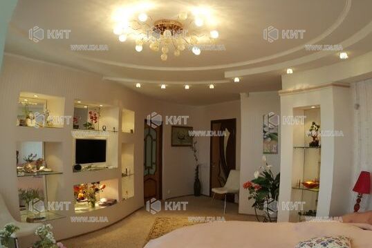 Продаж квартири Харків, Спортивна, 202м²