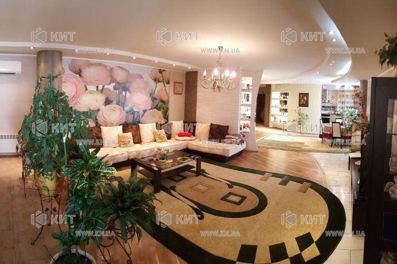 Продаж квартири Харків, Спортивна, 202м²