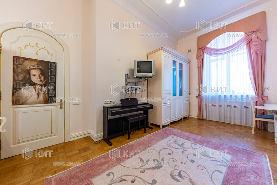 Продажа квартиры Харьков, Центр, 230м²