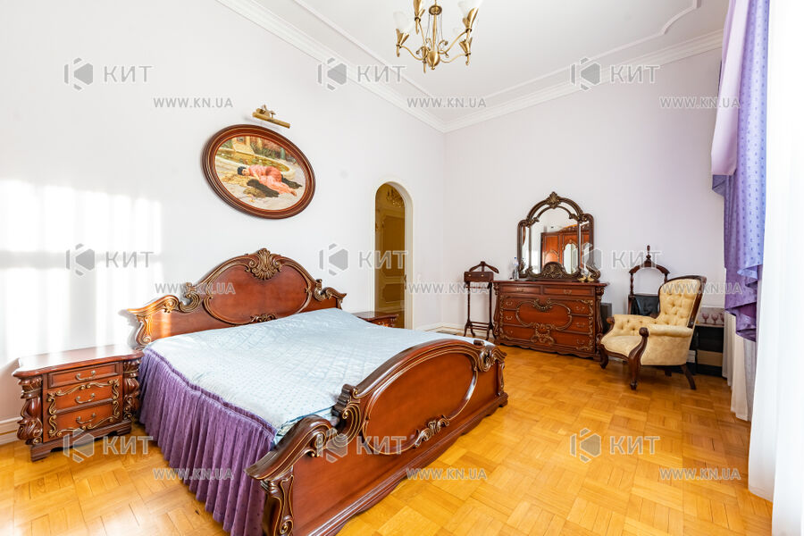 Продажа квартиры Харьков, Центр, 230м²