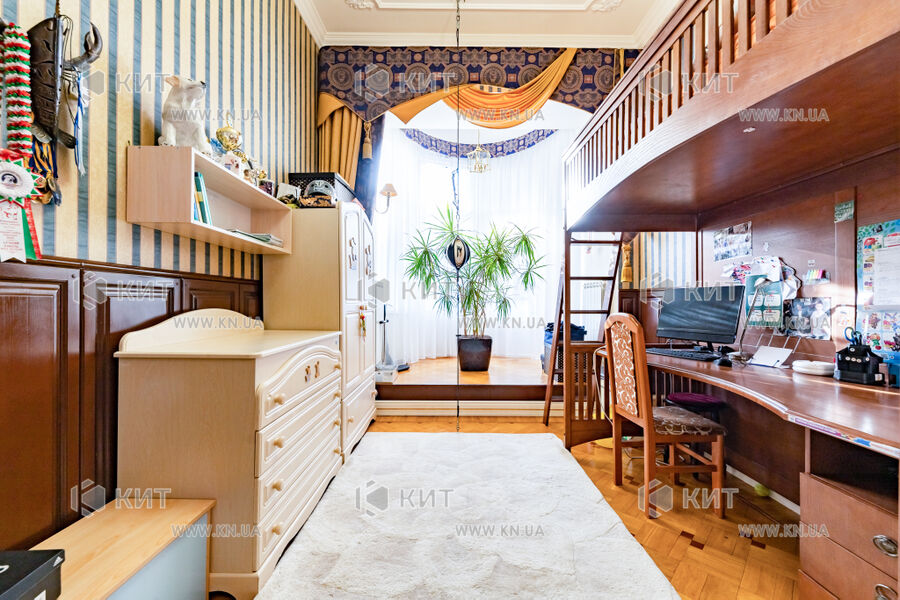 Продажа квартиры Харьков, Центр, 230м²