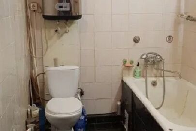 Продажа квартиры Харьков, Площадь Героев Небесной Сотни, 40м²