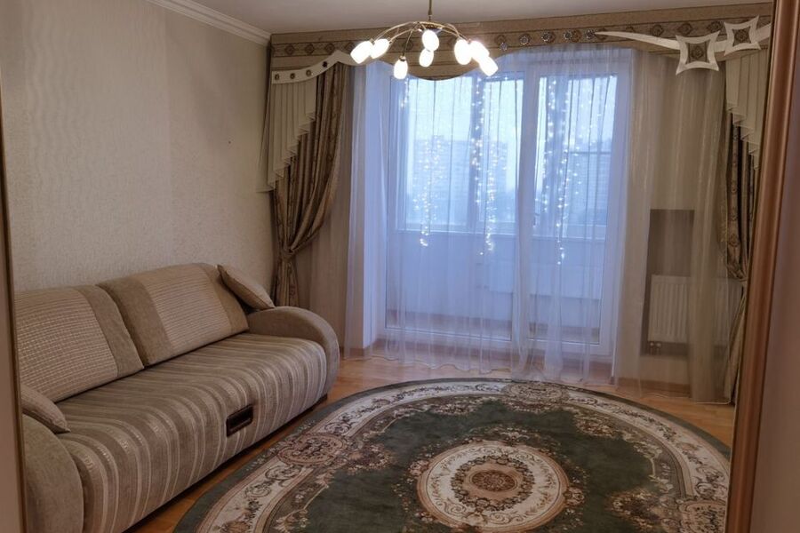 Продажа квартиры Харьков, Холодная гора, 70м²