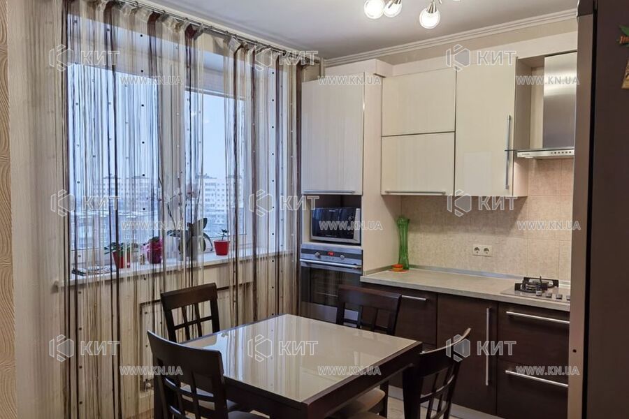 Продажа квартиры Харьков, Холодная гора, 70м²