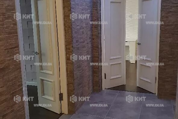Продажа квартиры Харьков, ХТЗ, Рогань, 85м²
