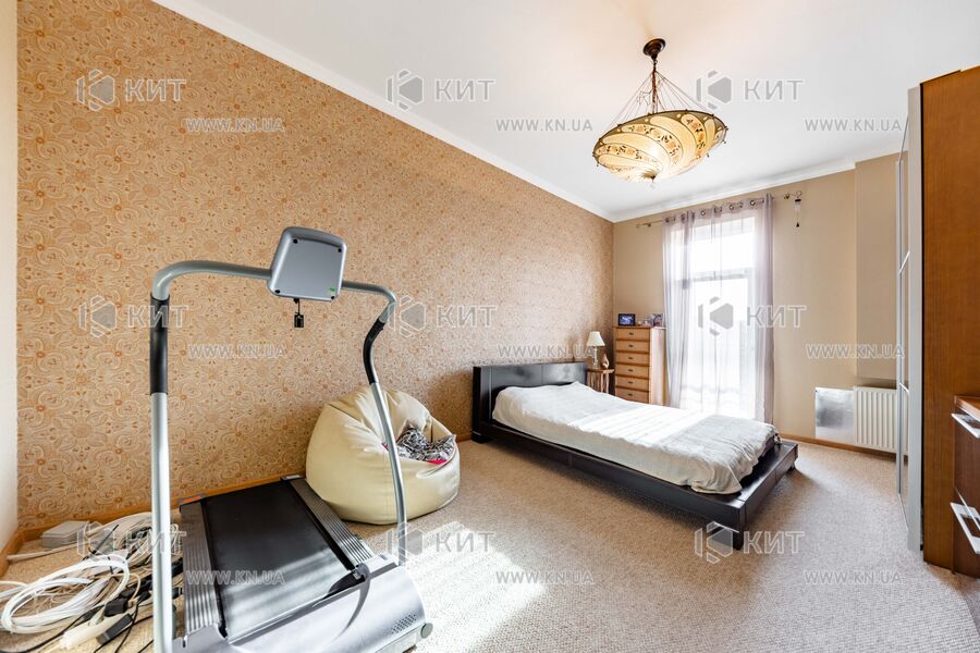 Продаж квартири Харків, Центр, 150м²