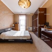 Продаж квартири Харків, Центр, 150м²