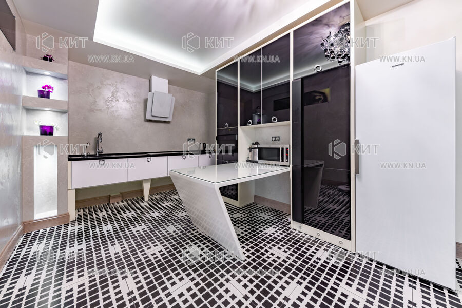 Продаж квартири Харків, Наукова, 92м²