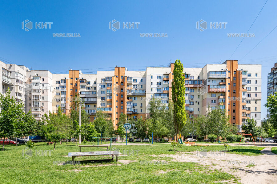 Продажа квартиры Харьков, Новые дома, 72м²