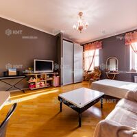 Продаж квартири Харків, Центр, 150м²