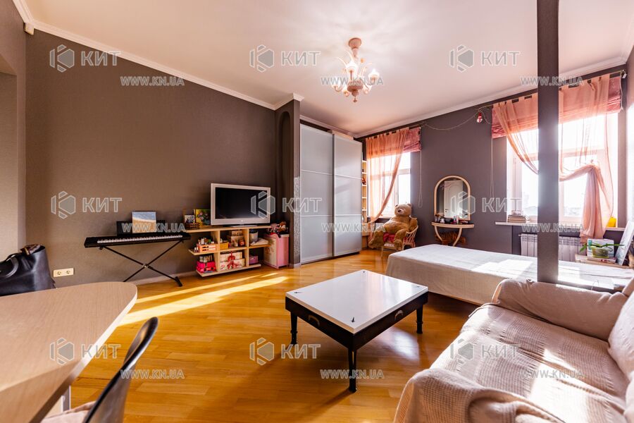Продаж квартири Харків, Центр, 150м²