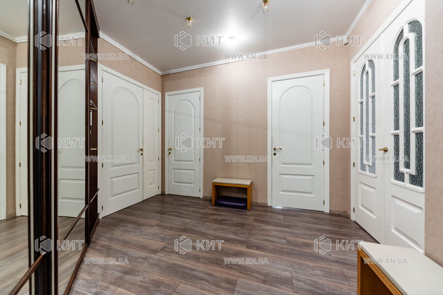 Продаж квартири Харків, Центр, 150м²
