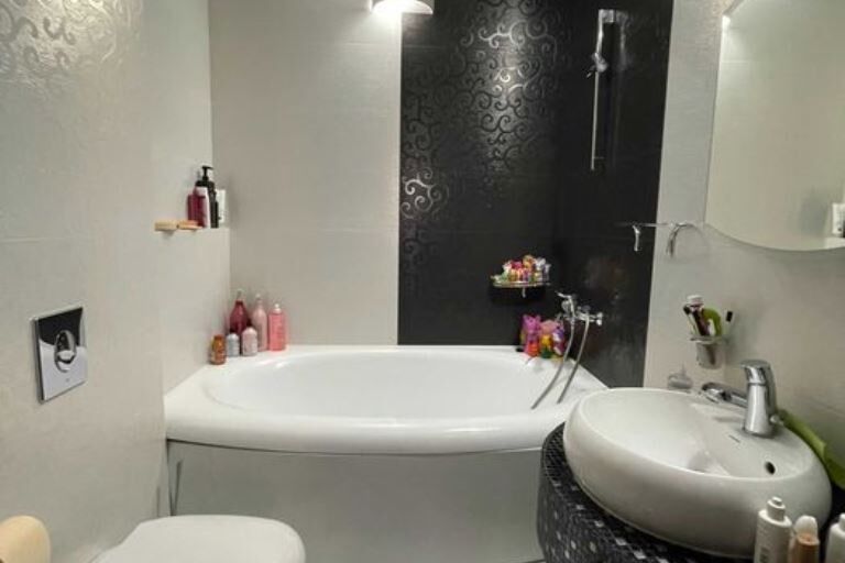 Продажа квартиры Харьков, Алексеевка, 140м²