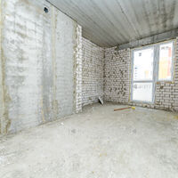 Продаж квартири Харків, ХТЗ, Рогань, 40.77м²