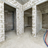 Продаж квартири Харків, ХТЗ, Рогань, 40.77м²