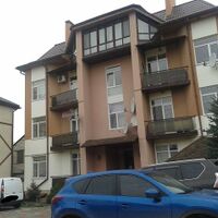 Продаж квартири Харків, Олексіївка, 210м²
