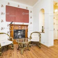 Продаж квартири Харків, Олексіївка, 210м²