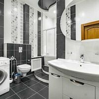Продаж квартири Харків, Олексіївка, 210м²