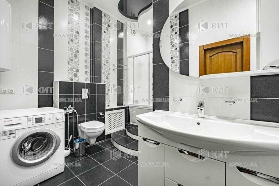 Продаж квартири Харків, Олексіївка, 210м²