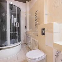 Продаж квартири Харків, Олексіївка, 210м²