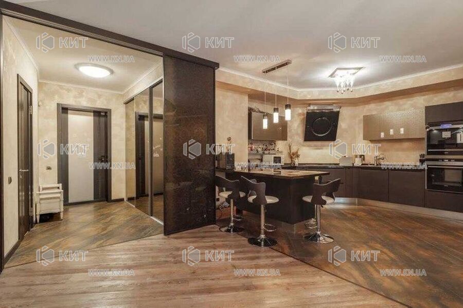 Продаж квартири Харків, Центр, 130м²