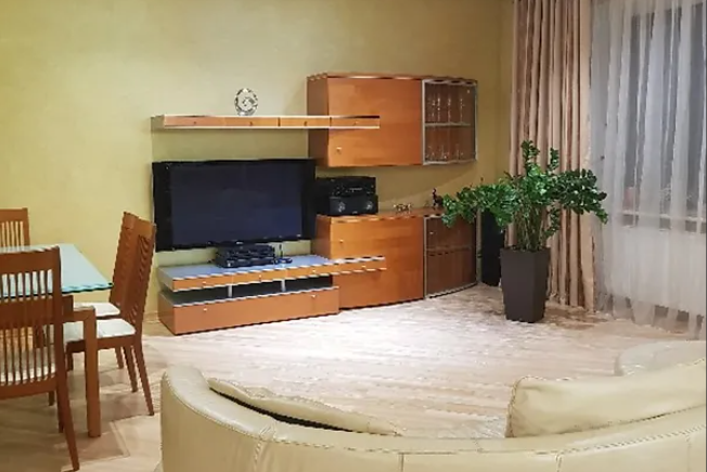 Продаж квартири Харків, Центр, 150м²