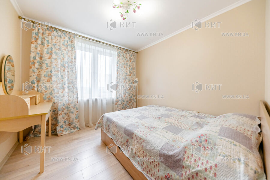 Продаж квартири Харків, Павлове Поле, 44м²